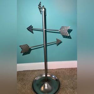 Arrow Jewelry Organizer